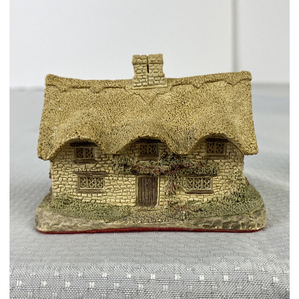 David Winter Cottages Collection The Dower House Miniature Building